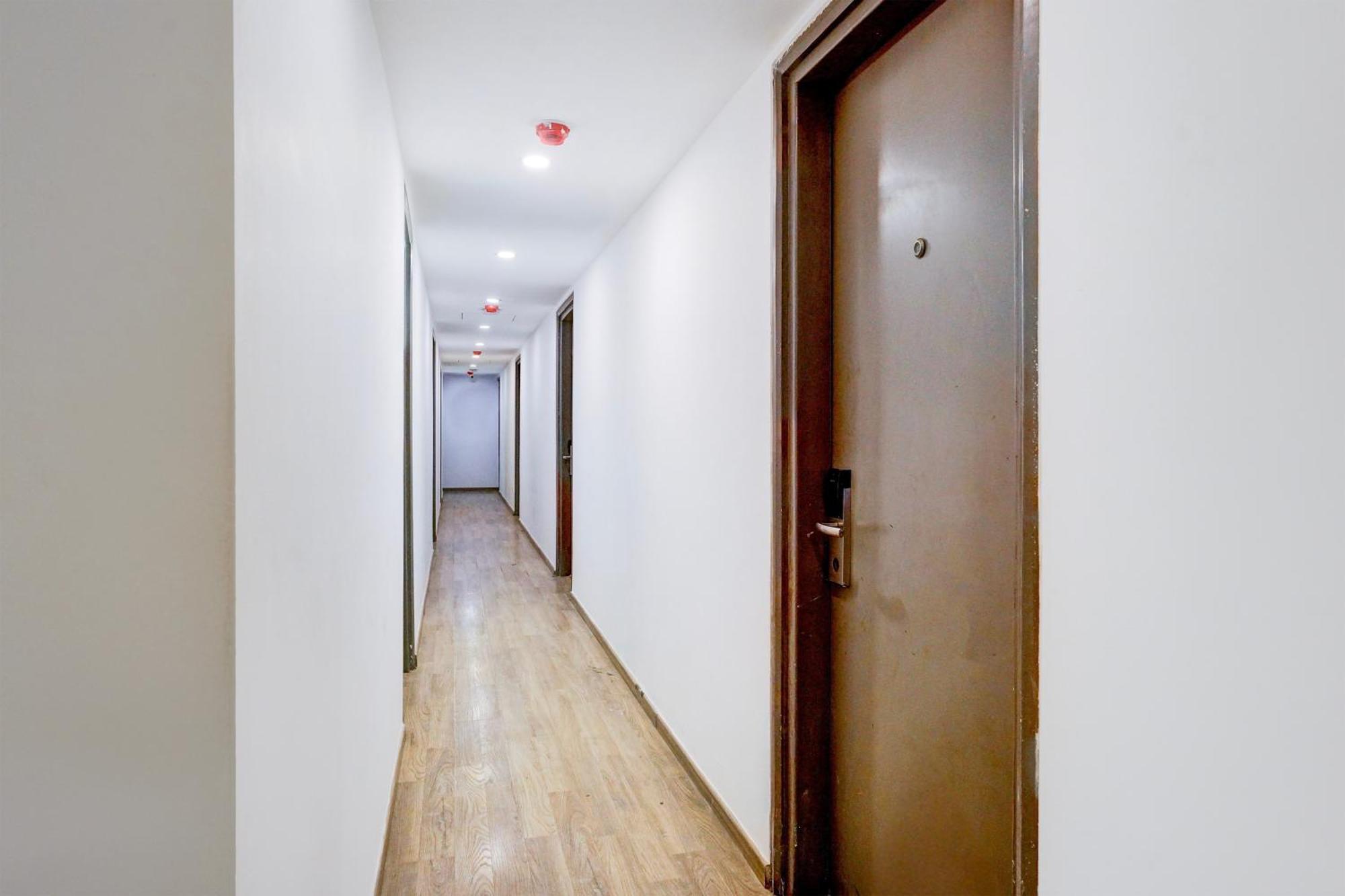 Townhouse Khar The Habitat Bombaim Exterior foto
