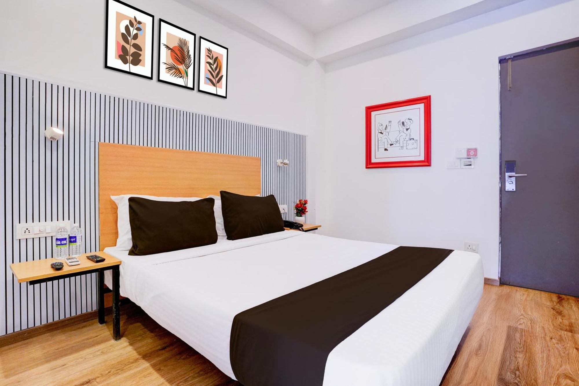 Townhouse Khar The Habitat Bombaim Exterior foto