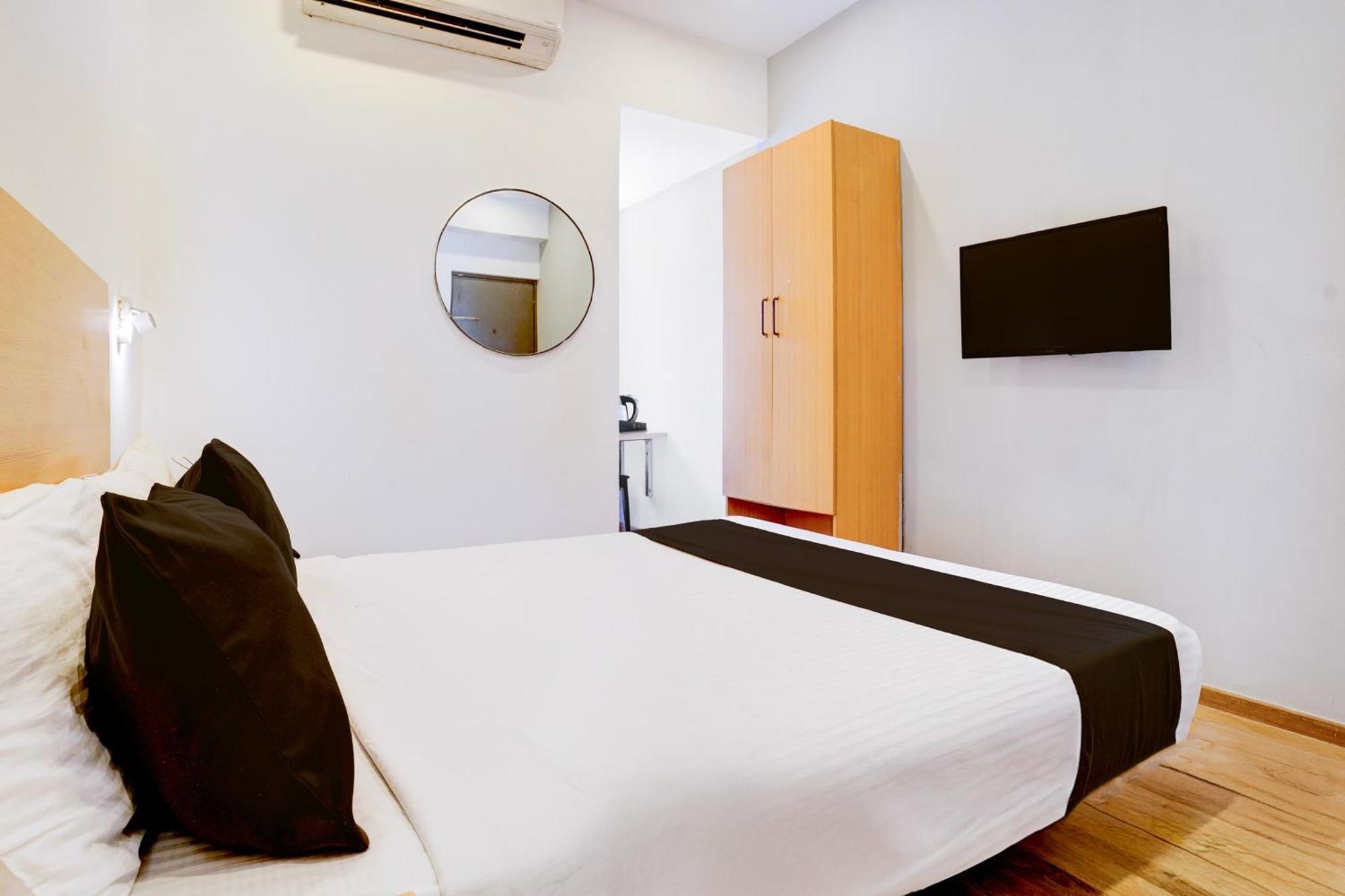 Townhouse Khar The Habitat Bombaim Exterior foto