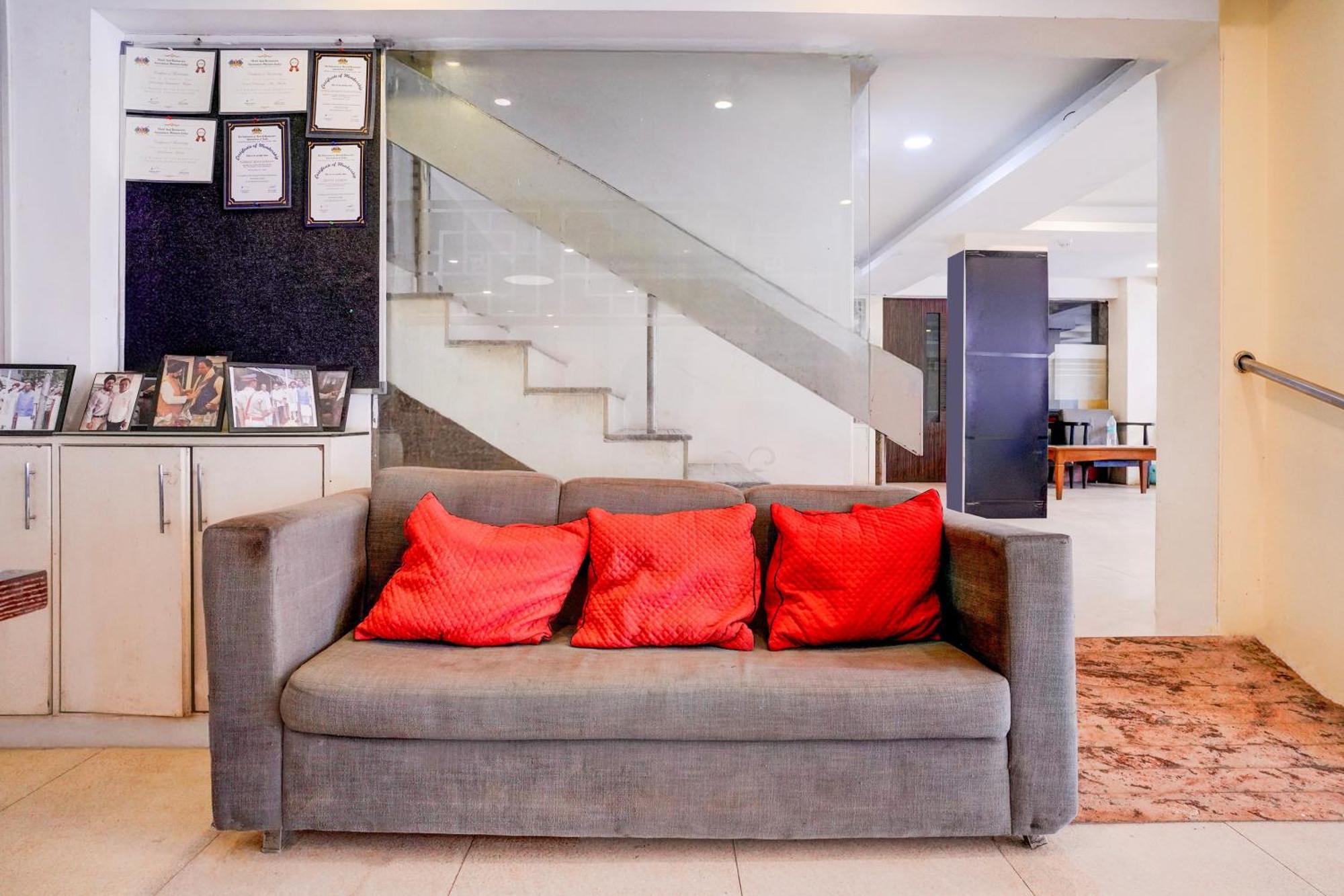 Townhouse Khar The Habitat Bombaim Exterior foto